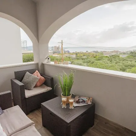 Apartman Two M Lägenhet Kaštel Sućurac